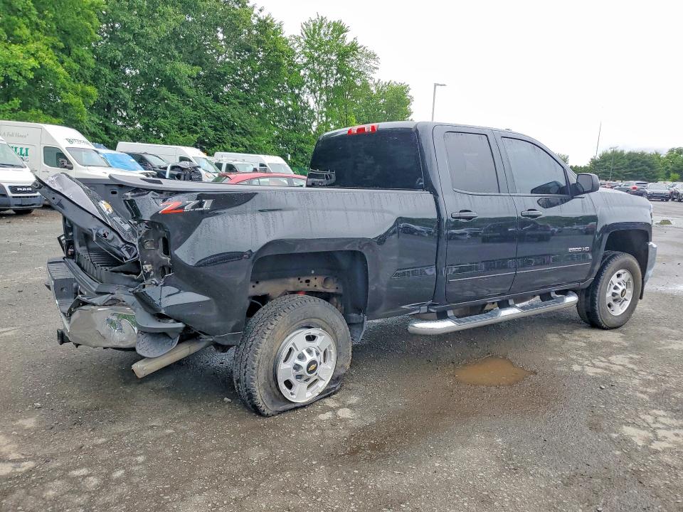 58360976 :رقم المزاد ، 1GC2KVEG2JZ273346 vin ، 2018 Chevrolet Silverado مزاد بيع