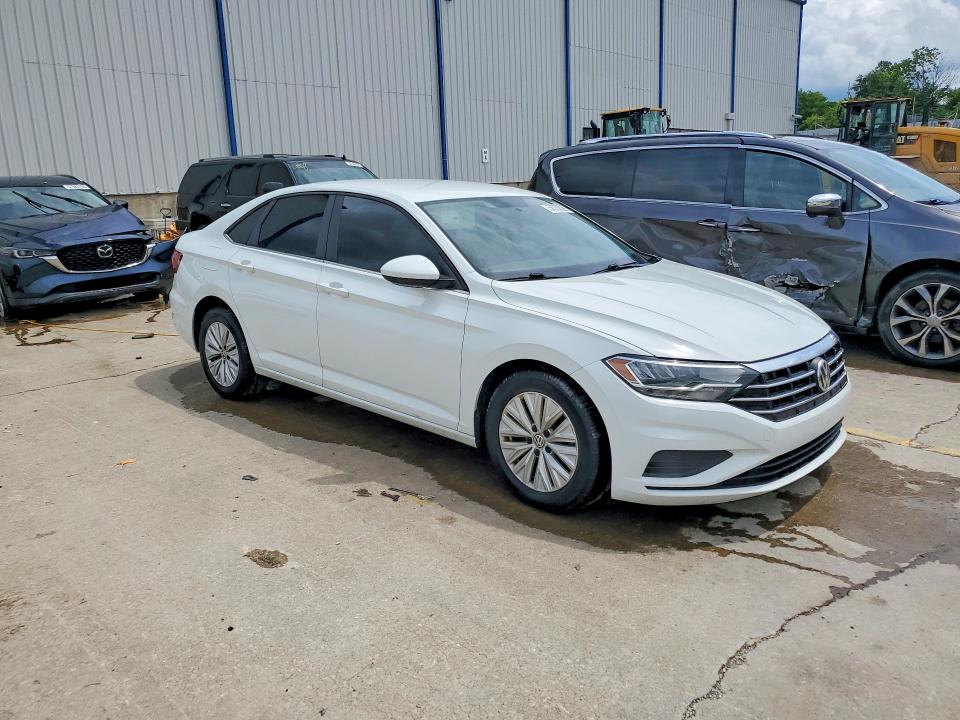 58232826 :رقم المزاد ، 3VWC57BU1KM177273 vin ، 2019 Volkswagen Jetta مزاد بيع