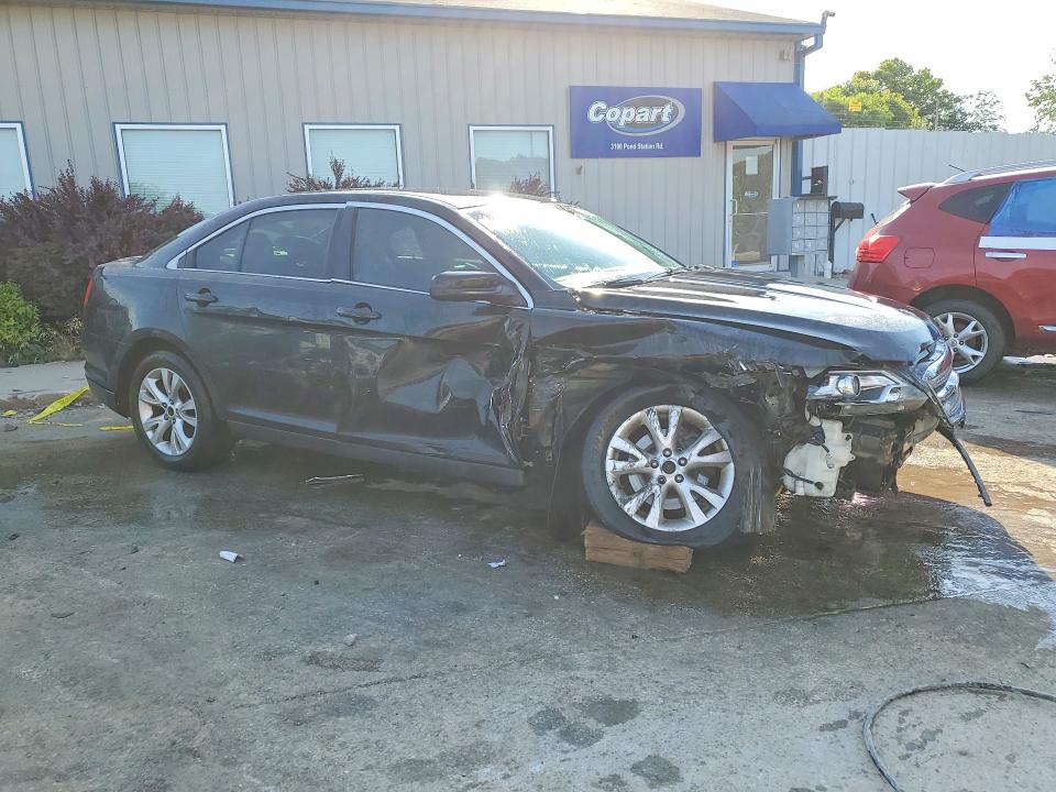 57876856 :رقم المزاد ، 1FAHP2EW9BG124632 vin ، 2011 Ford Taurus مزاد بيع