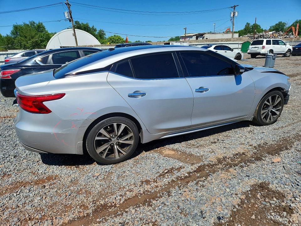 58526506 :رقم المزاد ، 1N4AA6AP9JC395477 vin ، 2018 Nissan Maxima مزاد بيع