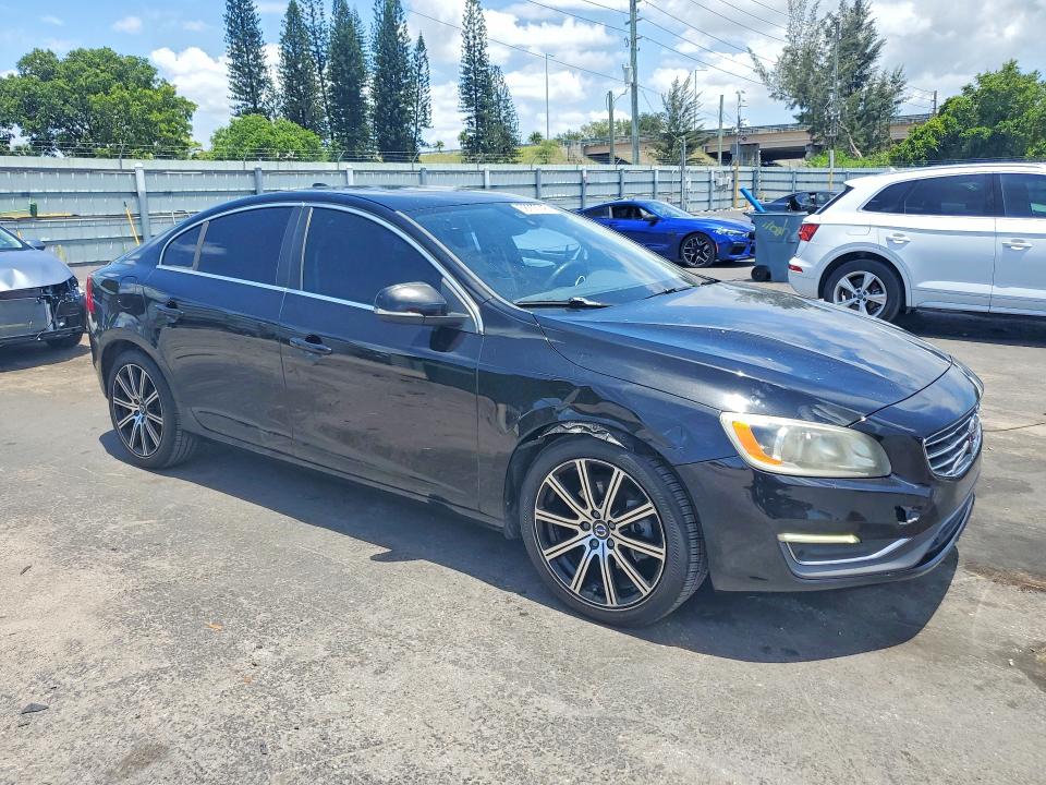 2016 Volvo S60 მანქანა იყიდება აუქციონზე, vin: LYV402FK0GB109805, აუქციონის ნომერი: 58235046