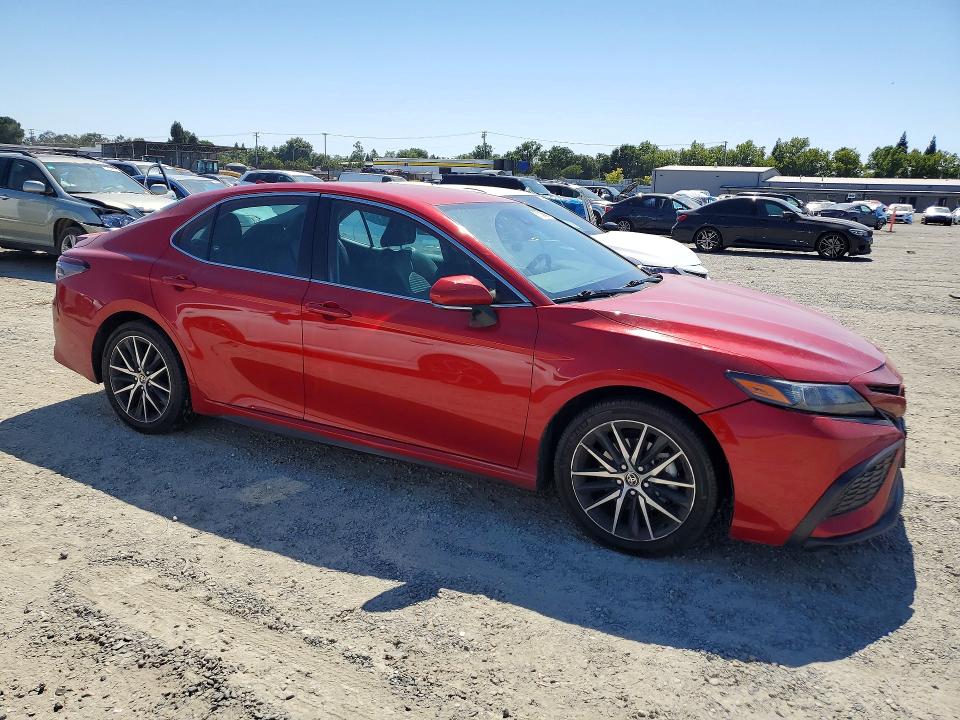 2022 Toyota Camry მანქანა იყიდება აუქციონზე, vin: 4T1T11AK3NU005107, აუქციონის ნომერი: 57738186