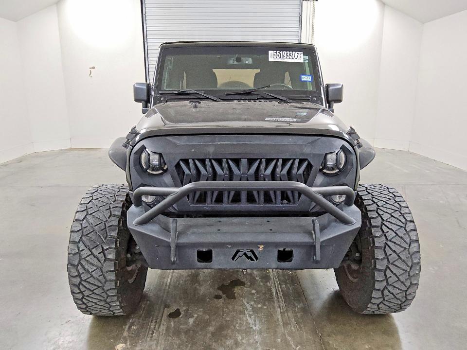 55193306 :رقم المزاد ، 1C4BJWDG8GL228594 vin ، 2016 Jeep Wrangler Unlimited مزاد بيع