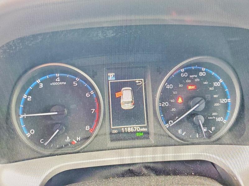 Aukcja sprzedaży 2018 Toyota Rav4, vin: JTMRFREV6JJ240776, numer aukcji: 55218086