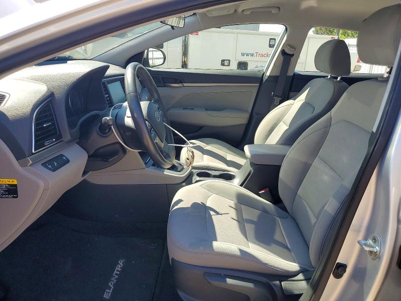 Продажа на аукционе авто 2017 Hyundai Elantra, vin: 5NPD84LF4HH019876, номер лота: 55787286