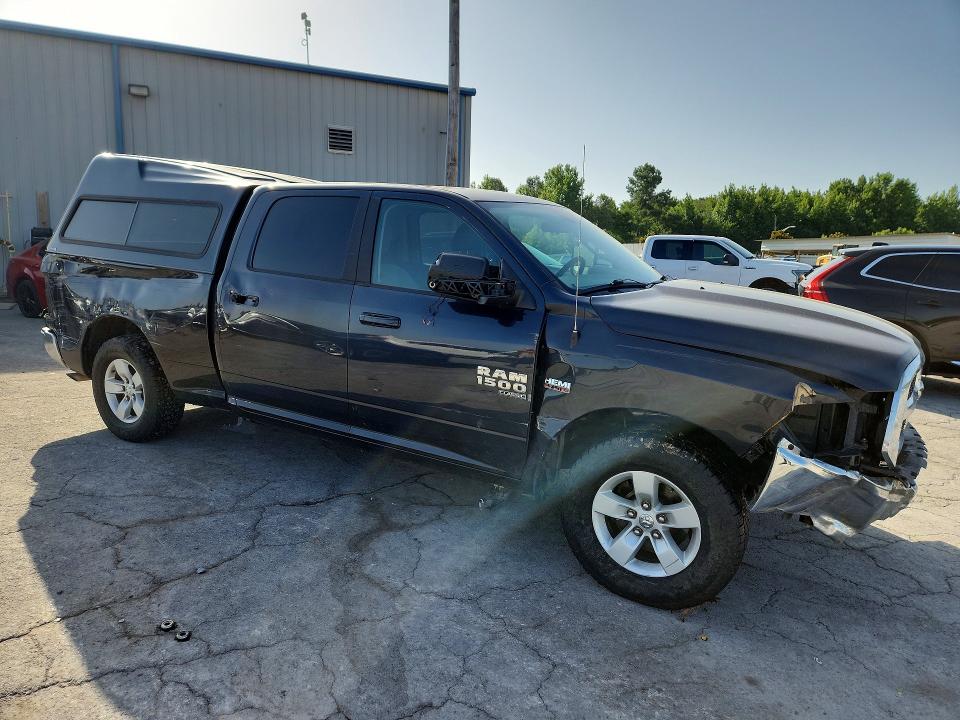 58706986 :رقم المزاد ، 1C6RR6TT3KS572071 vin ، 2019 Ram 1500 Classic مزاد بيع