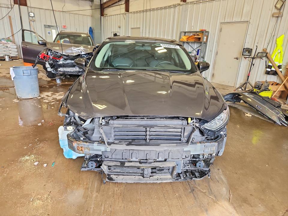 Auction sale of the 2018 Ford Fusion, vin: 3FA6P0T98JR261545, lot number: 55586156