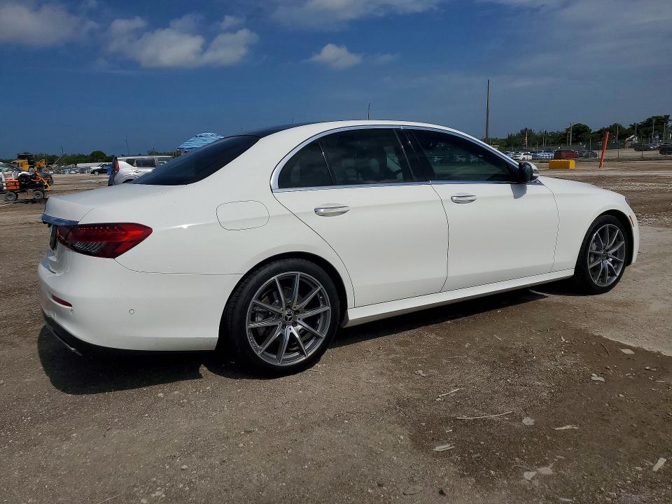 Продаж на аукціоні авто 2021 Mercedes-benz E, vin: W1KZF8DB1MA940197, номер лоту: 58686376