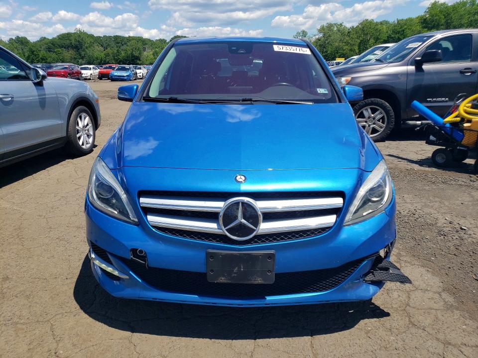 57335776 :رقم المزاد ، WDDVP9AB5FJ004527 vin ، 2015 Mercedes-benz B مزاد بيع
