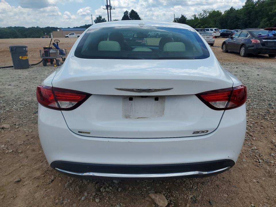 59136346 :رقم المزاد ، 1C3CCCAB3FN692096 vin ، 2015 Chrysler 200 مزاد بيع