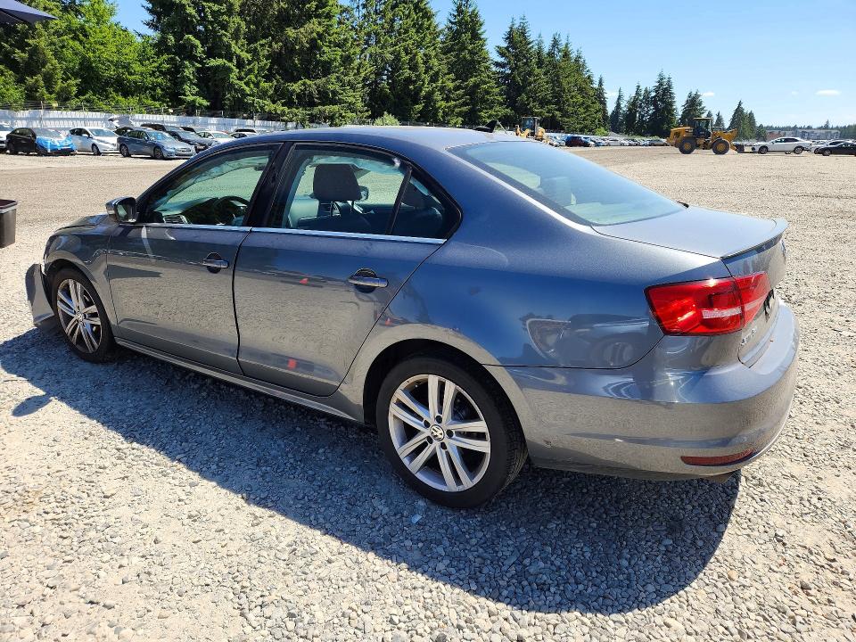 55951196 :رقم المزاد ، 3VWLA7AJ1FM302748 vin ، 2015 Volkswagen Jetta مزاد بيع