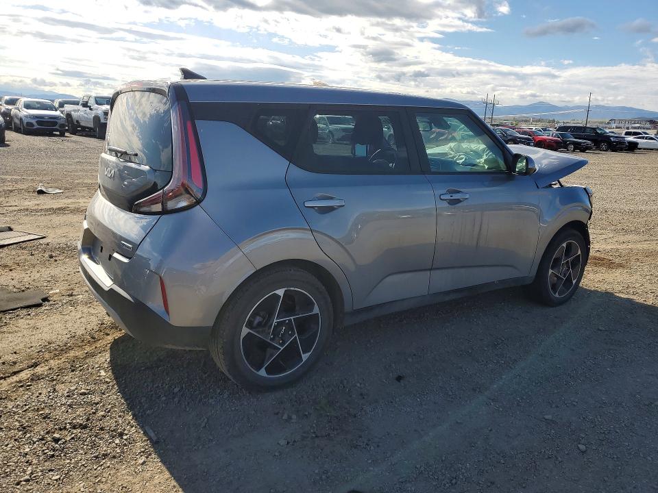 Продажа на аукционе авто 2023 Kia Soul, vin: KNDJ33AU0P7847939, номер лота: 55077256