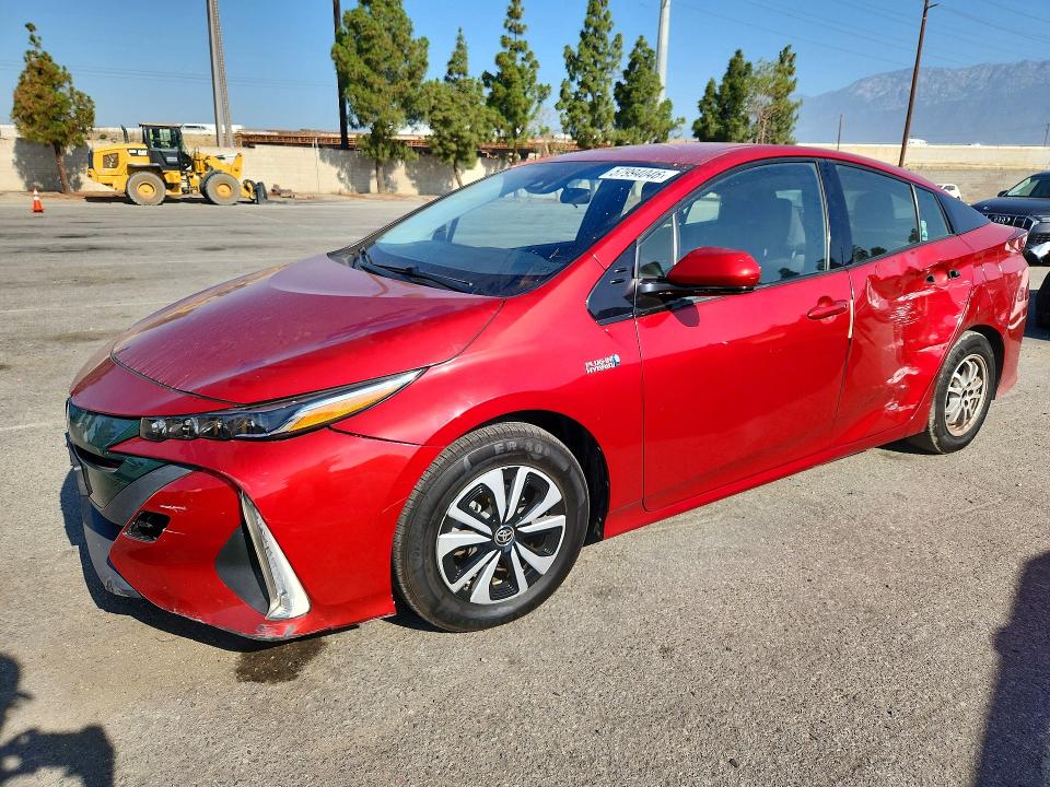 Продаж на аукціоні авто 2017 Toyota Prius Prime, vin: JTDKARFP9H3000569, номер лоту: 57994046
