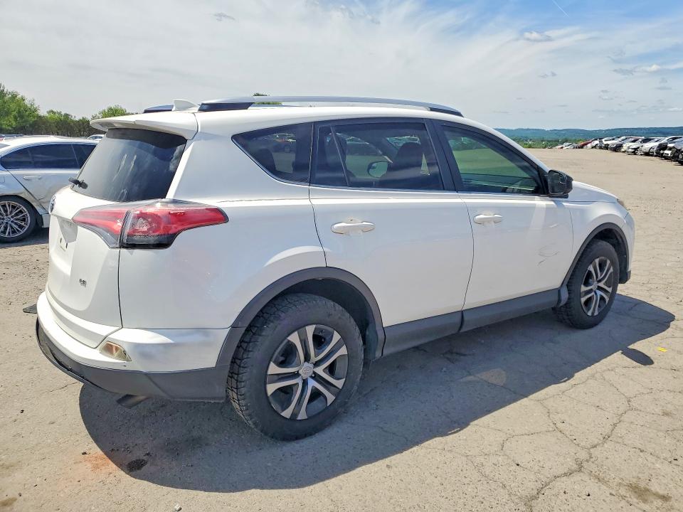 Продажа на аукционе авто 2016 Toyota Rav4, vin: JTMZFREV5GJ080222, номер лота: 58168516