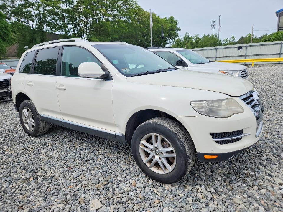 55403186 :رقم المزاد ، WVGBE77L78D067455 vin ، 2008 Volkswagen Touareg 2 مزاد بيع