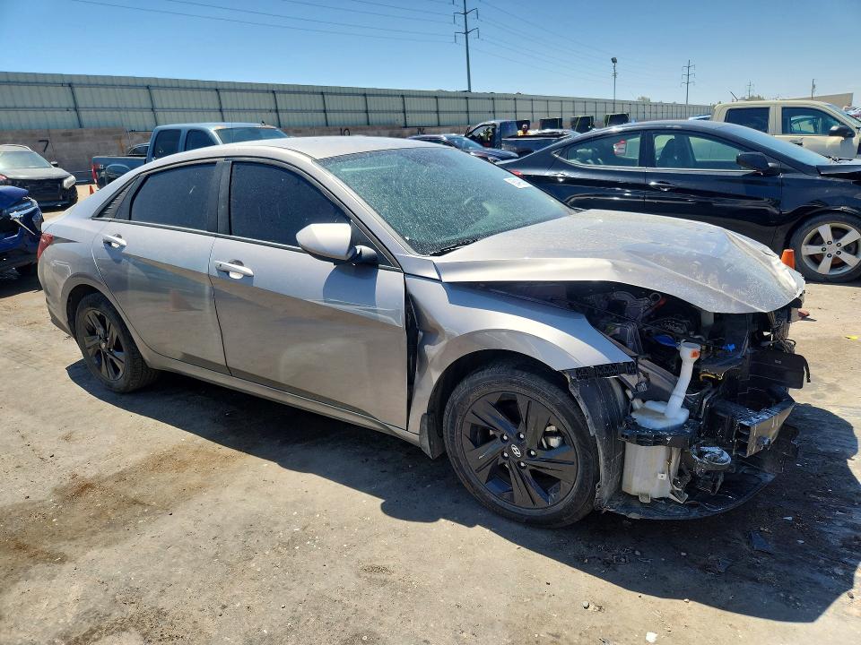 56449296 :رقم المزاد ، KMHLM4AG5PU435986 vin ، 2023 Hyundai Elantra مزاد بيع