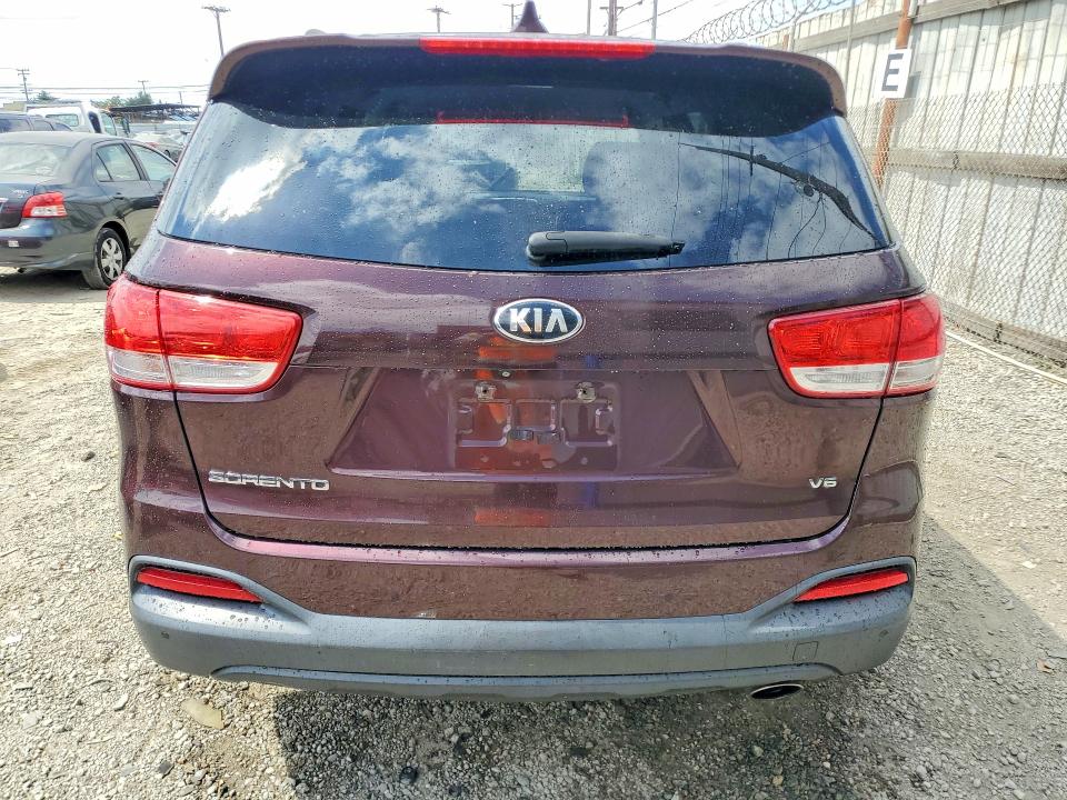 Продажа на аукционе авто 2016 Kia Sorento, vin: 5XYPG4A58GG068739, номер лота: 85627075