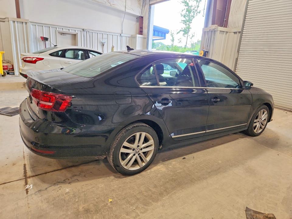 58940966 :رقم المزاد ، 3VWL17AJXHM209665 vin ، 2017 Volkswagen Jetta مزاد بيع