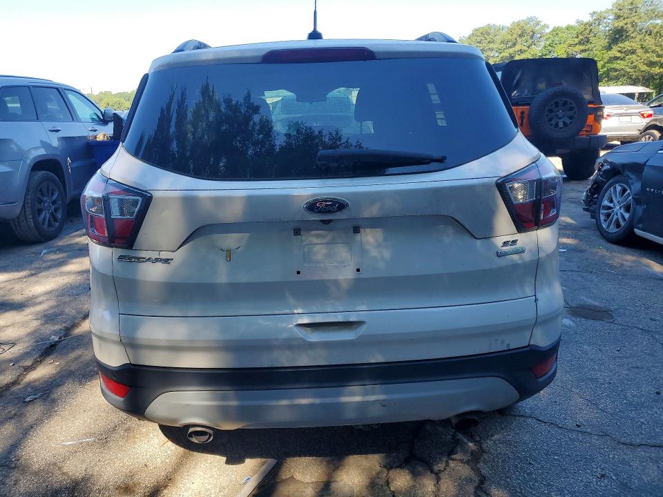 Продаж на аукціоні авто 2017 Ford Escape, vin: 1FMCU0GD4HUA08953, номер лоту: 56125086