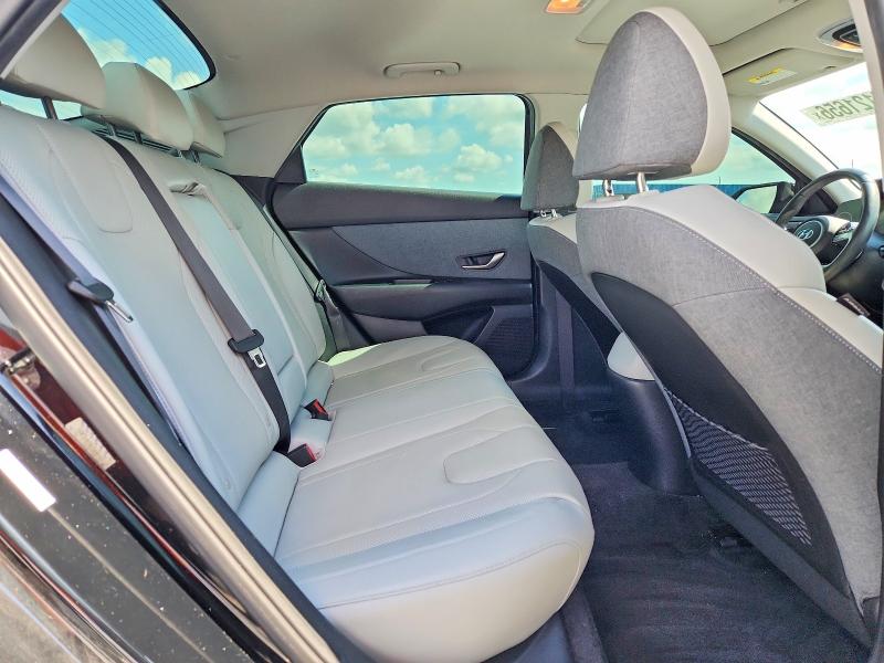 Продаж на аукціоні авто 2023 Hyundai Elantra, vin: KMHLP4AG0PU456154, номер лоту: 57121656