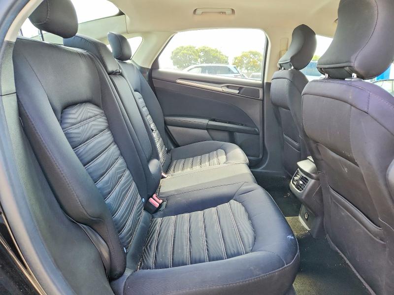 Продажа на аукционе авто 2016 Ford Fusion, vin: 3FA6P0H72GR384824, номер лота: 55786566