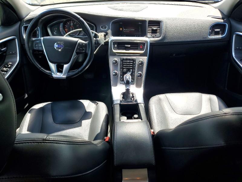 2017 Volvo S60 მანქანა იყიდება აუქციონზე, vin: LYV402TK1HB139966, აუქციონის ნომერი: 58220646