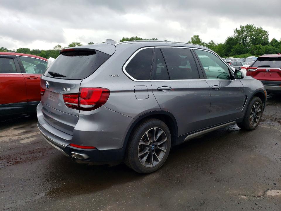57226336 :رقم المزاد ، 5UXKT0C57J0W03387 vin ، 2018 Bmw X5 مزاد بيع