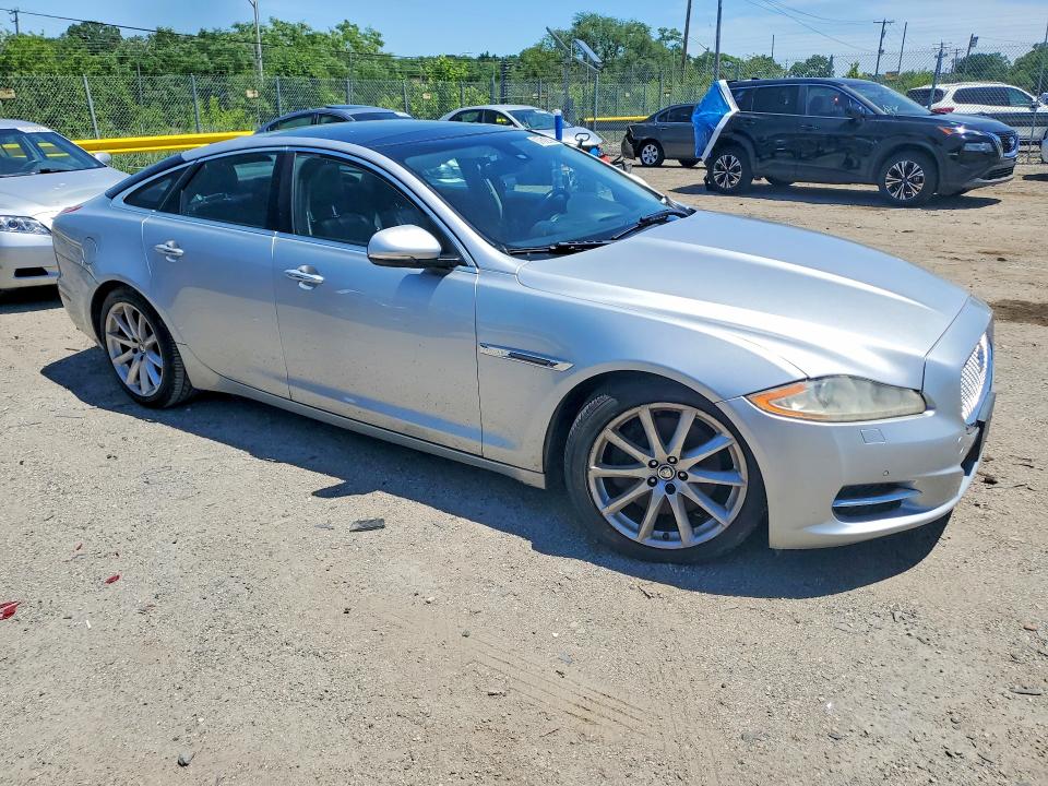 Продажа на аукционе авто 2012 Jaguar Xj, vin: SAJWA1CB9CLV23502, номер лота: 57692906