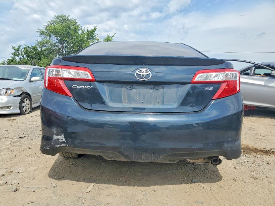 59085526 :رقم المزاد ، 4T1BF1FK8CU057819 vin ، 2012 Toyota Camry مزاد بيع