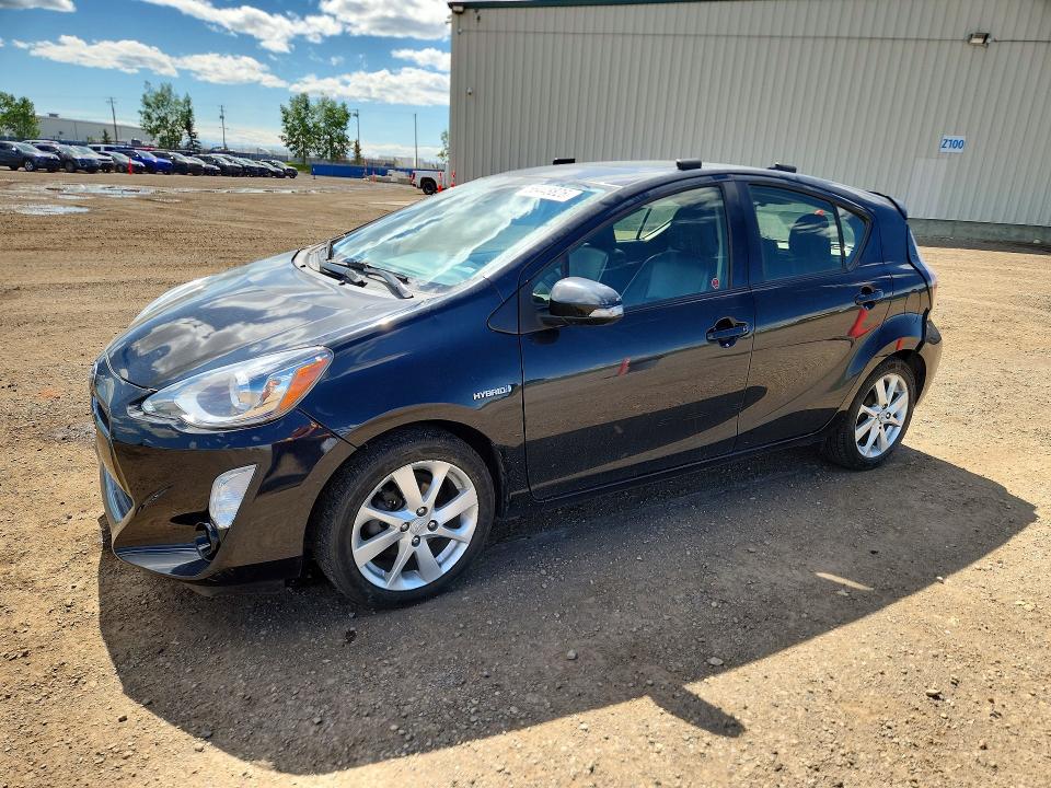 56448826 :رقم المزاد ، JTDKDTB33G1118666 vin ، 2016 Toyota Prius C مزاد بيع