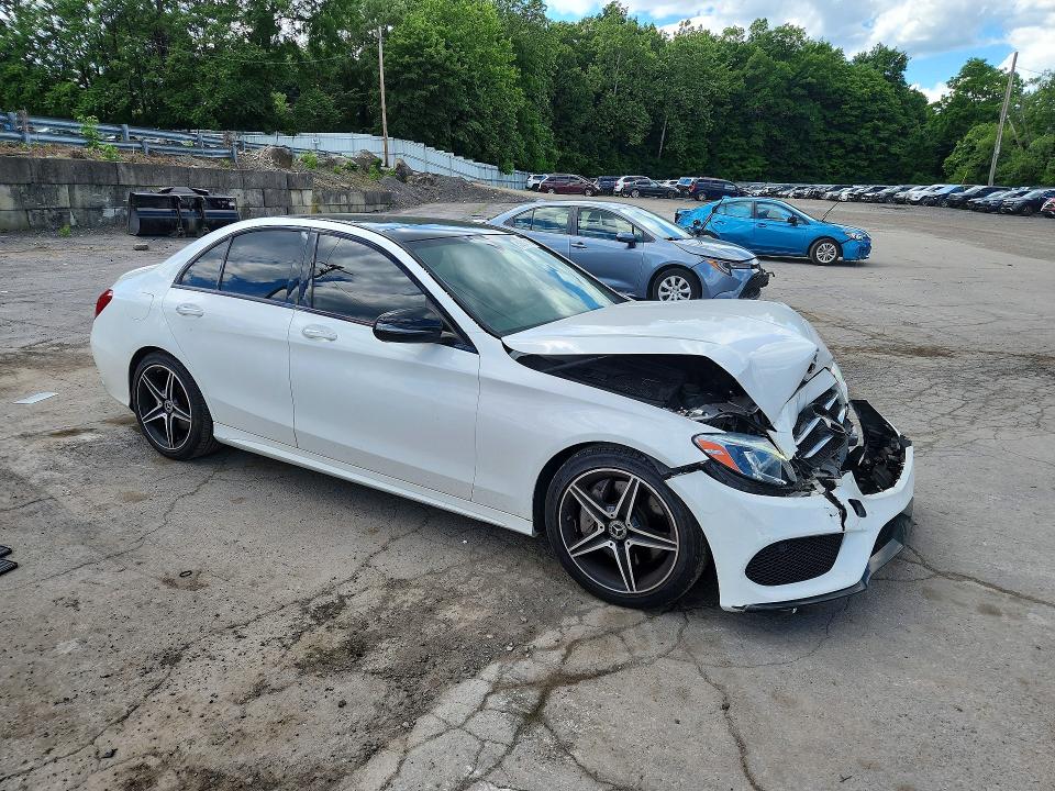 58014116 :رقم المزاد ، 55SWF4JB6JU278855 vin ، 2018 Mercedes-benz C مزاد بيع