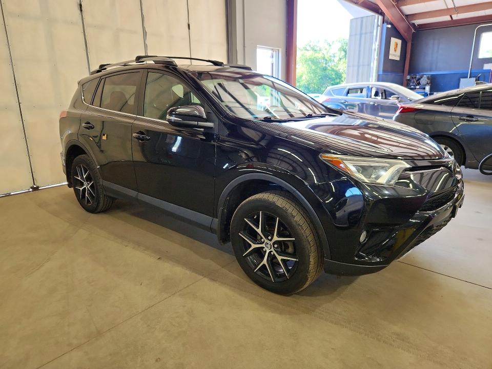 Продаж на аукціоні авто 2018 Toyota Rav4, vin: 2T3JFREV5JW737705, номер лоту: 56901076