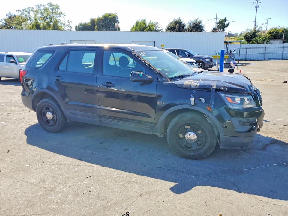 57529696 :رقم المزاد ، 1FM5K8ARXHGA63312 vin ، 2017 Ford Explorer مزاد بيع