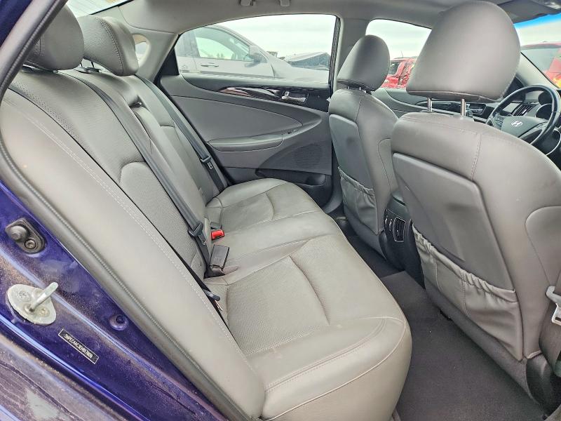 2014 Hyundai Sonata მანქანა იყიდება აუქციონზე, vin: 5NPEC4AC3EH817809, აუქციონის ნომერი: 55273806