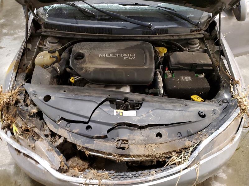 58953586 :رقم المزاد ، 1C3CCCAB5GN179739 vin ، 2016 Chrysler 200 مزاد بيع