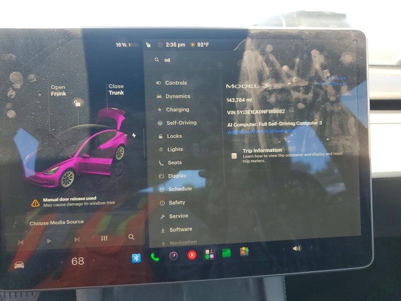 2022 Tesla Model 3 მანქანა იყიდება აუქციონზე, vin: 5YJ3E1EA0NF185682, აუქციონის ნომერი: 57596726
