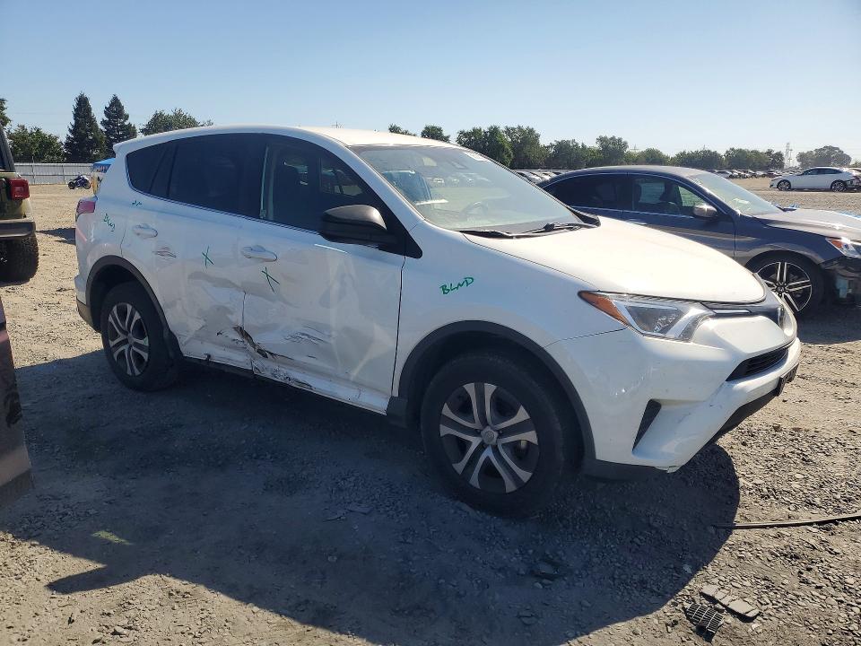 Продаж на аукціоні авто 2017 Toyota Rav4, vin: JTMZFREV3HJ147918, номер лоту: 58368226
