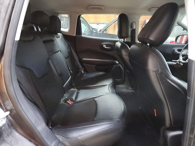 57731596 :رقم المزاد ، 3C4NJDDB1KT747733 vin ، 2019 Jeep Compass مزاد بيع