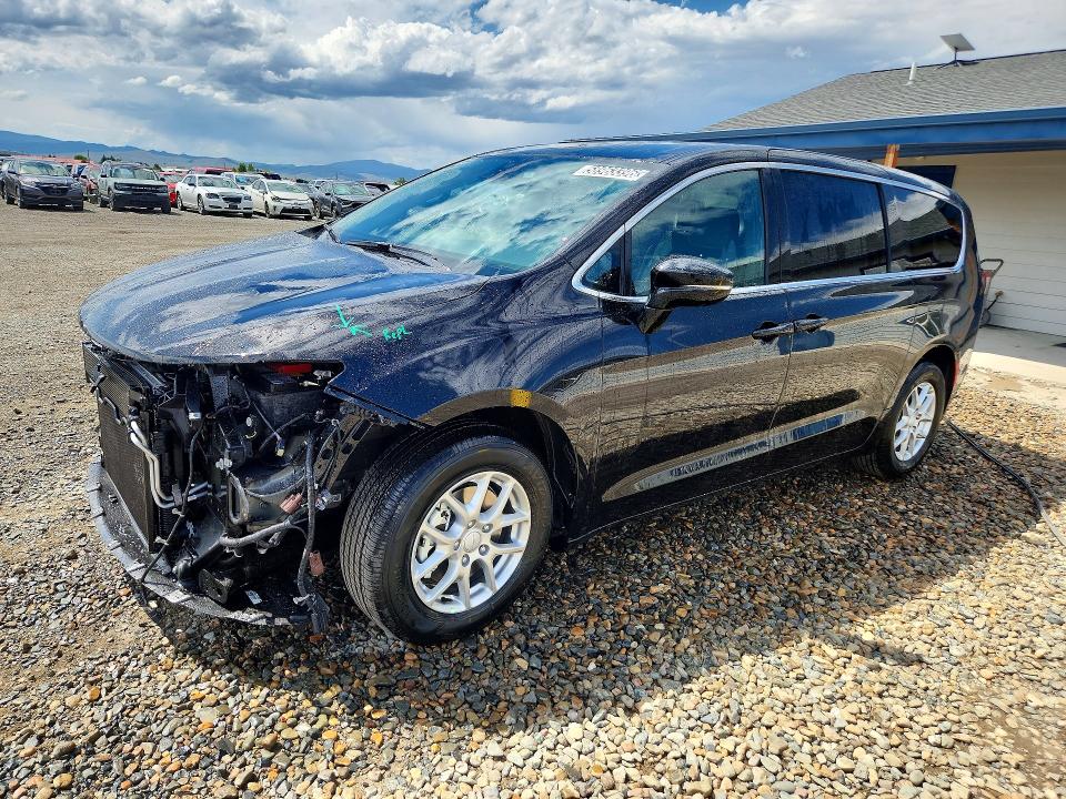 Auction sale of the 2027 Chrysler Pacifica, vin: 2C4RC1BG1VR556572, lot number: 58963396