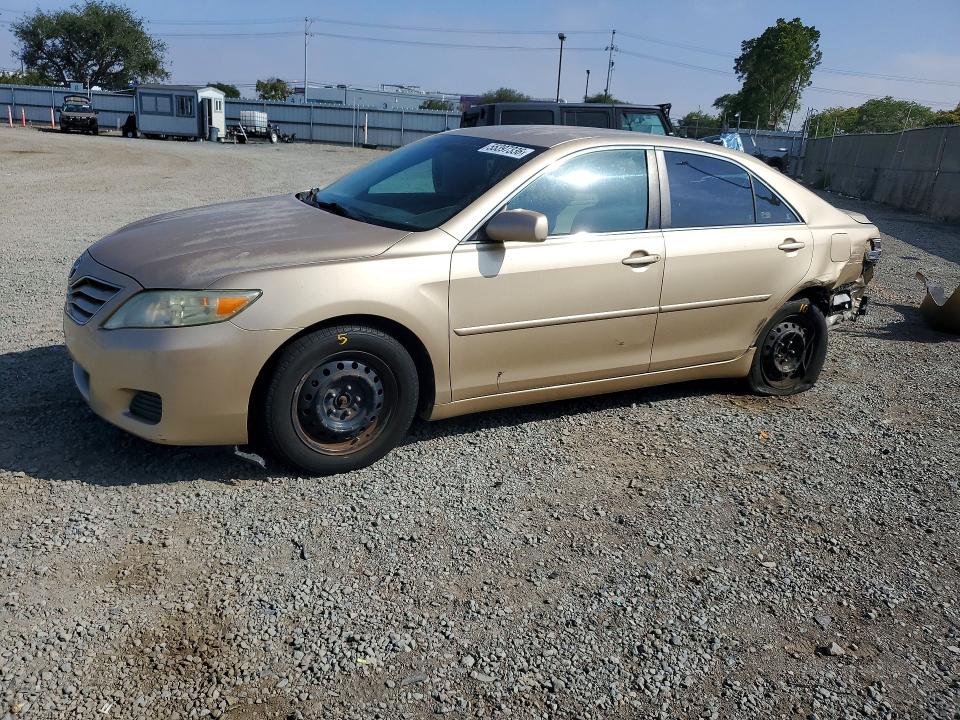 55397336 :رقم المزاد ، 4T1BF3EK9BU225088 vin ، 2011 Toyota Camry مزاد بيع