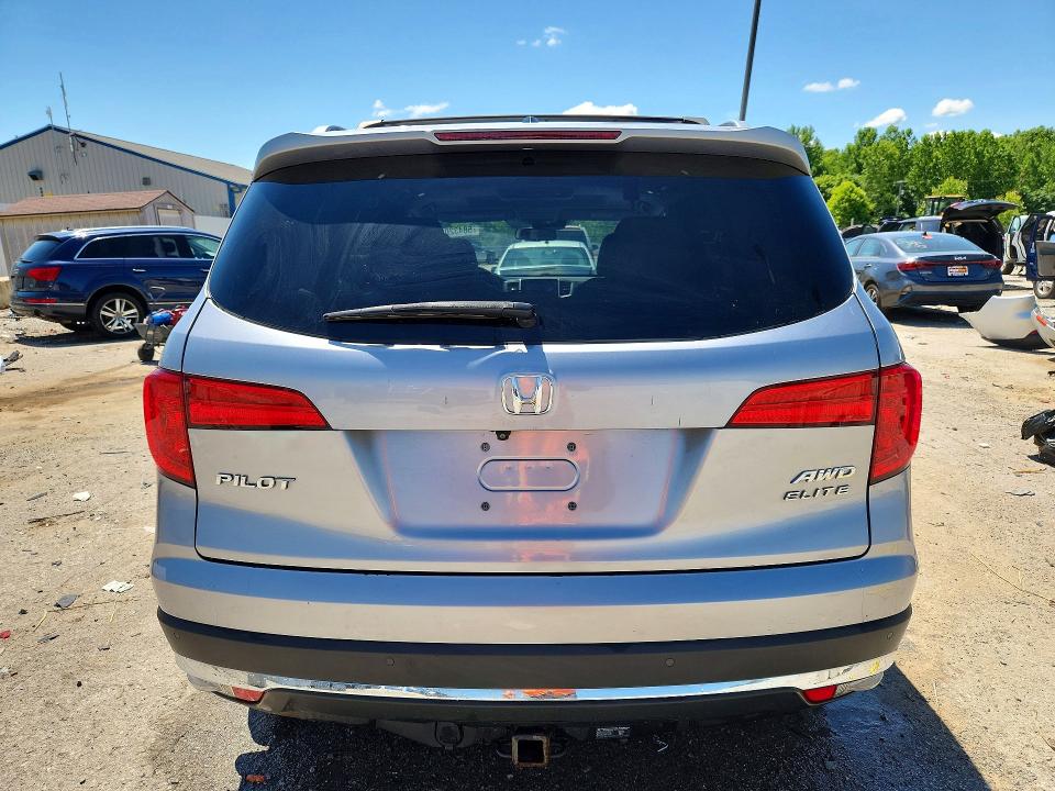 Продаж на аукціоні авто 2016 Honda Pilot, vin: 5FNYF6H03GB044014, номер лоту: 58432076