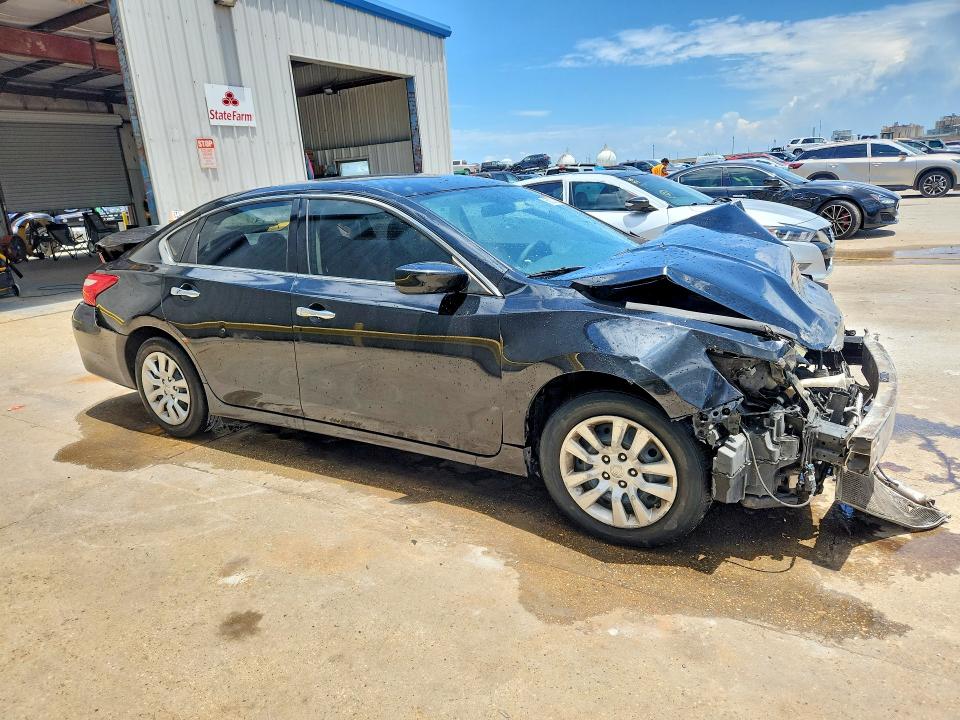 2016 Nissan Altima მანქანა იყიდება აუქციონზე, vin: 1N4AL3APXGC237733, აუქციონის ნომერი: 59231206