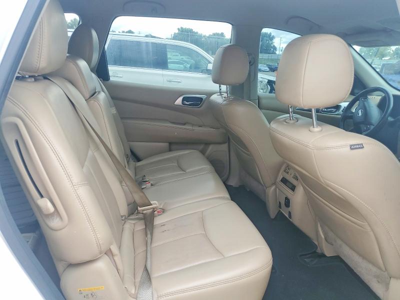 57635456 :رقم المزاد ، 5N1DR2MN2HC635073 vin ، 2017 Nissan Pathfinder مزاد بيع