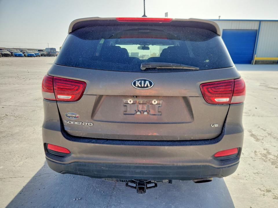 Продажа на аукционе авто 2019 Kia Sorento, vin: 5XYPG4A56KG554880, номер лота: 59355716