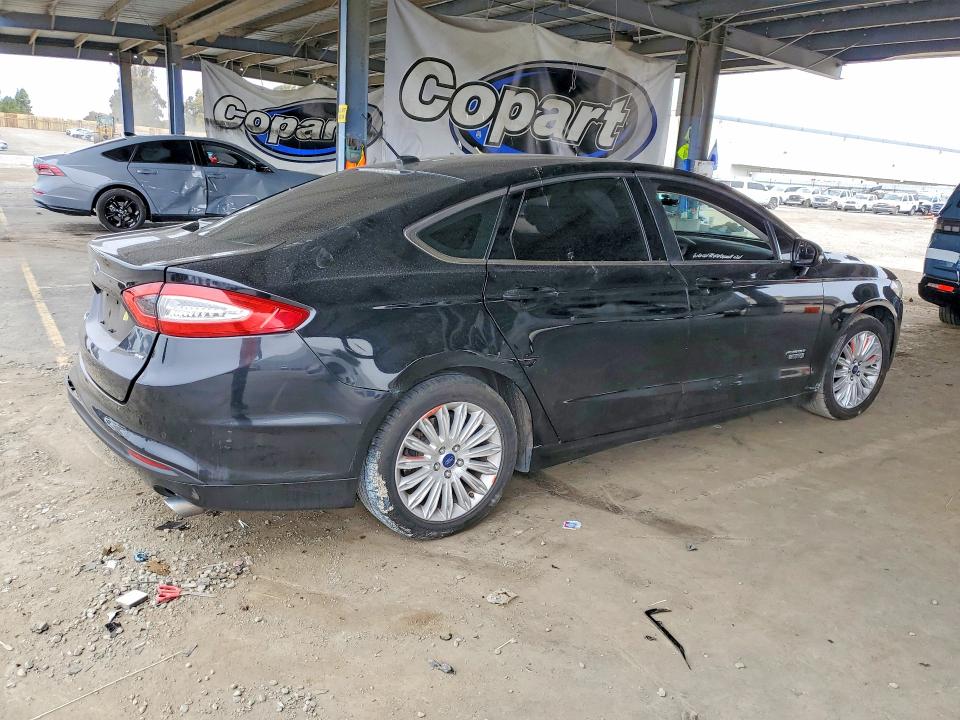 Auction sale of the 2016 Ford Fusion, vin: 3FA6P0PU9GR229033, lot number: 57083976