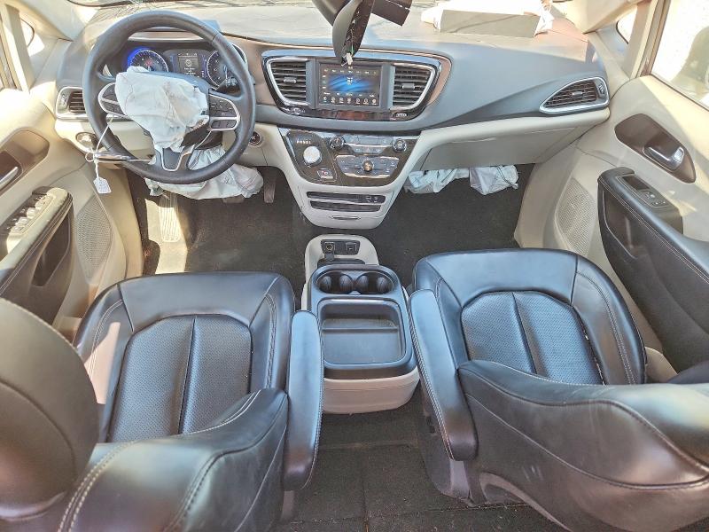 2020 Chrysler Voyager მანქანა იყიდება აუქციონზე, vin: 2C4RC1DGXLR164572, აუქციონის ნომერი: 57187866