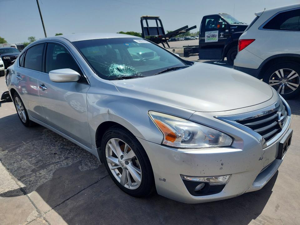 58951706 :رقم المزاد ، 1N4AL3AP5FC185085 vin ، 2015 Nissan Altima مزاد بيع