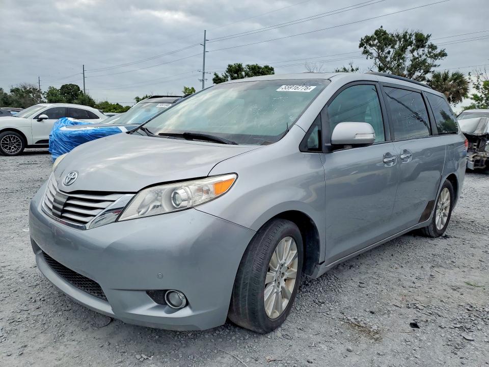 55916776 :رقم المزاد ، 5TDYK3DC6DS327007 vin ، 2013 Toyota Sienna مزاد بيع