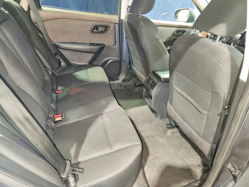 55435766 :رقم المزاد ، 5N1BT3AB1PC858597 vin ، 2023 Nissan Rogue مزاد بيع