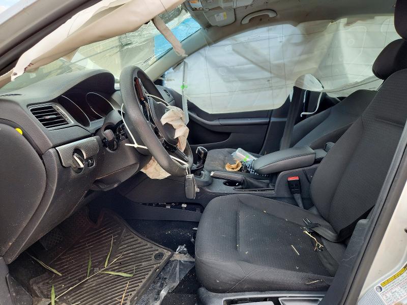55586336 :رقم المزاد ، 3VWD07AJ9FM353728 vin ، 2015 Volkswagen Jetta مزاد بيع